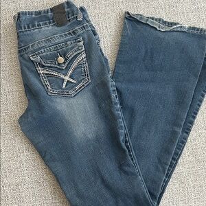 Vanity 27 w, 33 length. Renee style, Original fit.